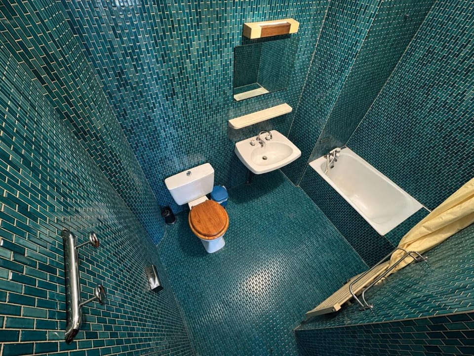 Toilet, Bathroom