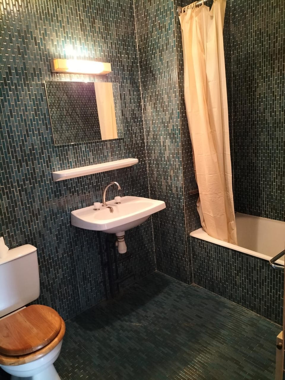 Toilet, Bathroom, Bath