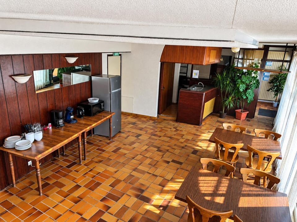 Communal lounge/ TV room, Dining area