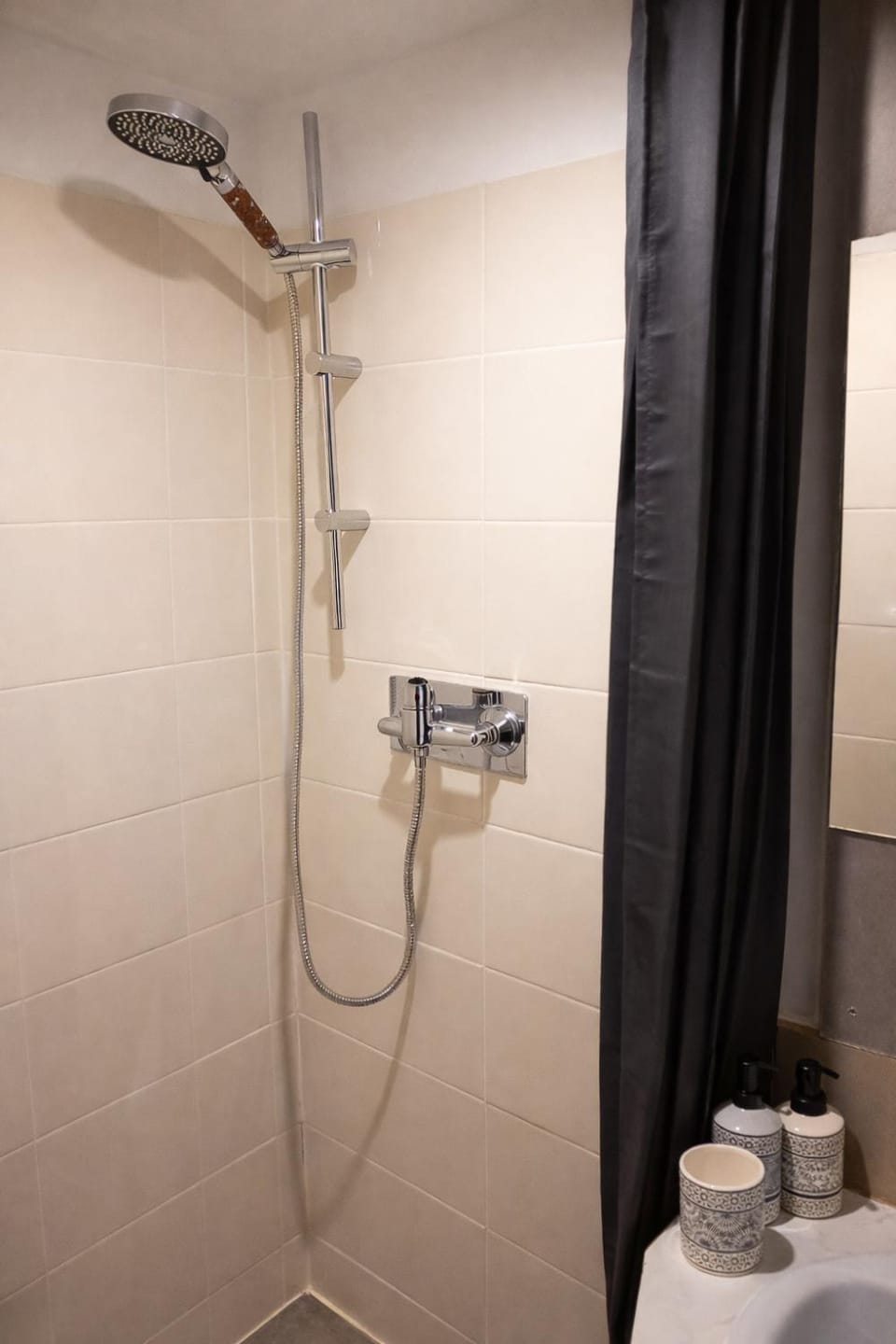 La suite Bressanne - Suite love and spa Apartment in Jura