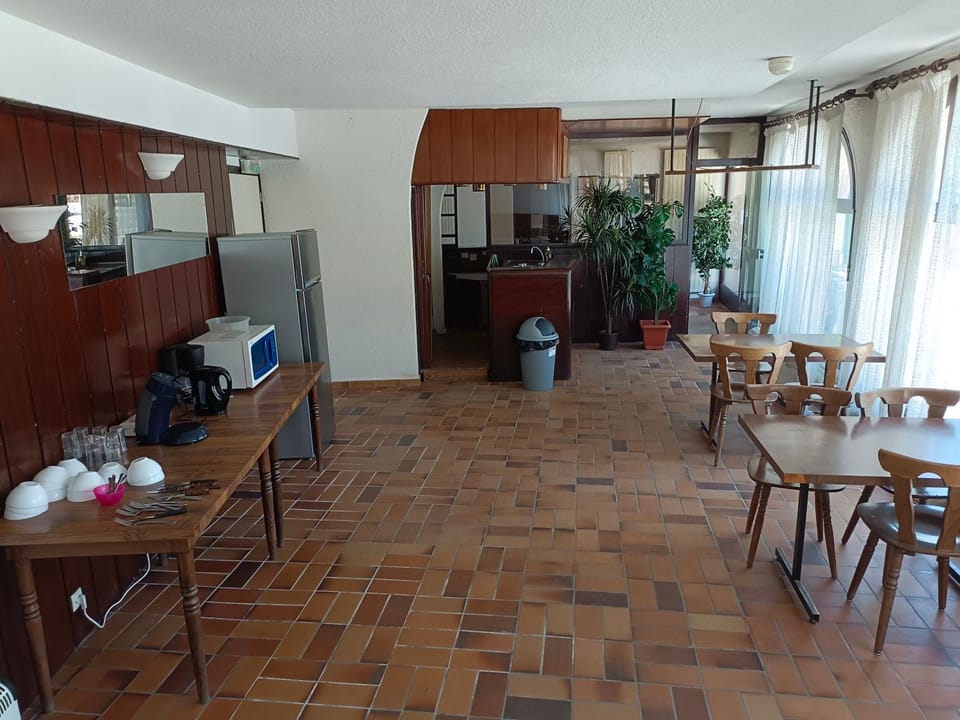 Communal kitchen