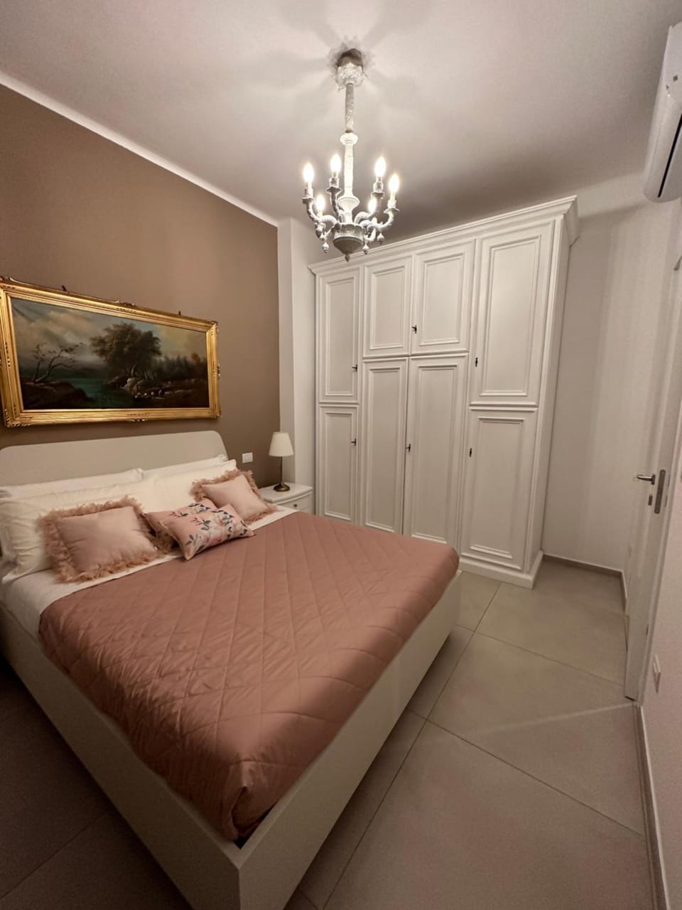 Apartments Ennio Top Class Apartment in Bari