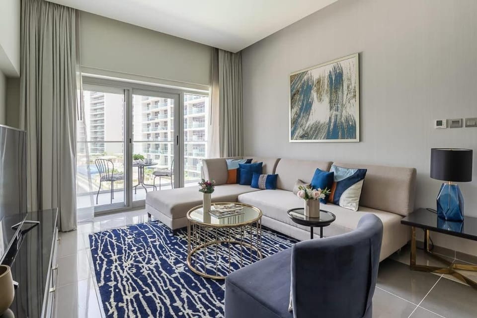 Frank Porter - Majestine 1 Apartment in Dubai