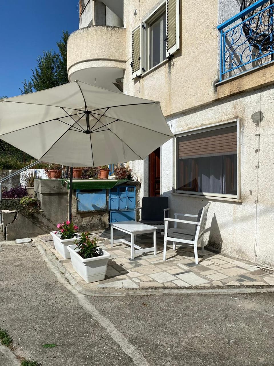 Property building, Patio