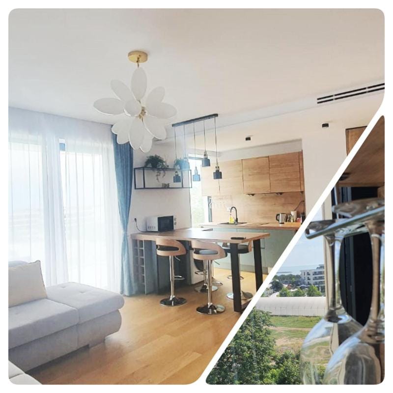TV and multimedia, Kitchen or kitchenette, Living room, Seating area, Dining area, stove