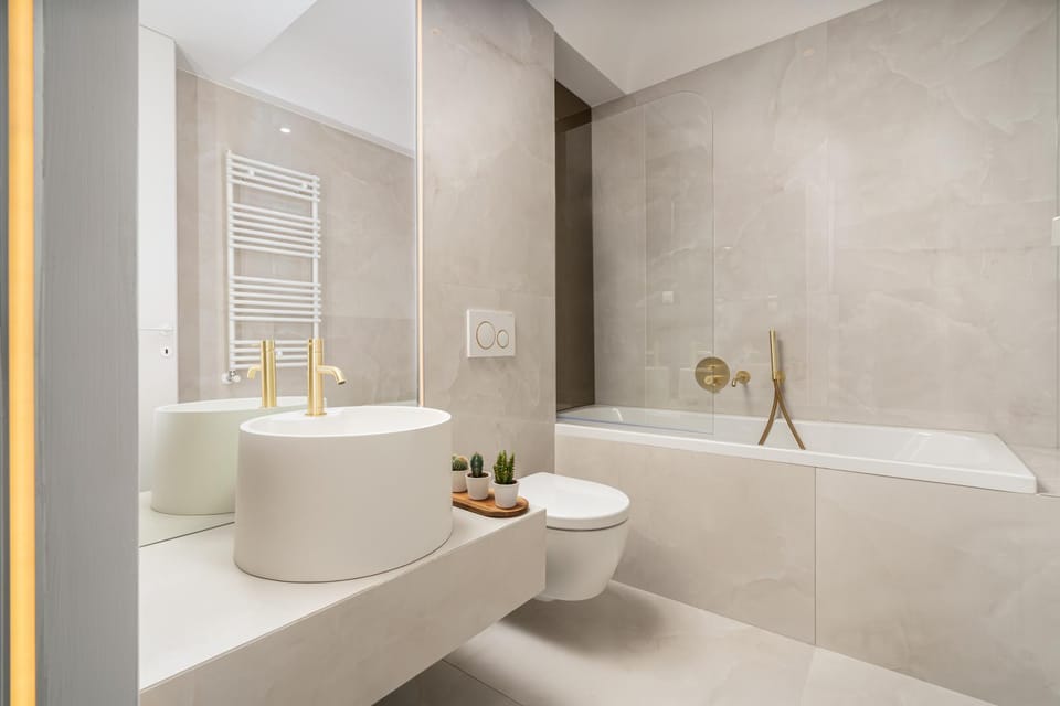 Toilet, Bathroom, heating