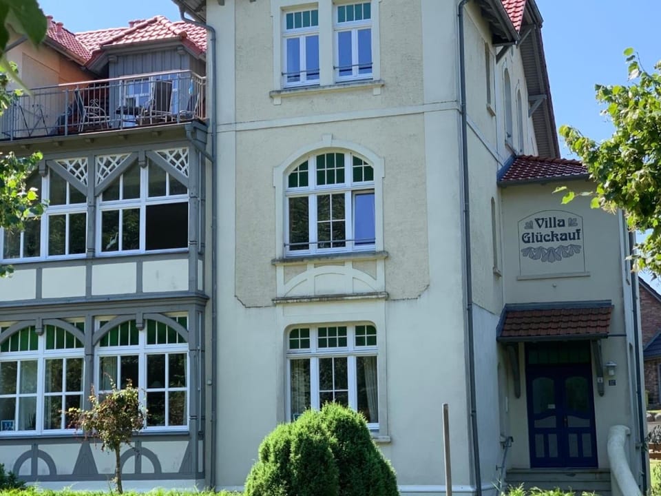 Villa Glück Auf - 08-04 Apartment in Kühlungsborn