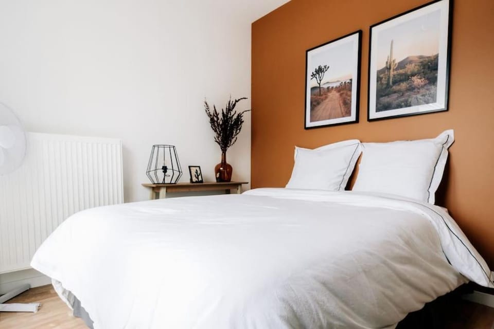 Élégance Proche Disneyland Apartment in Bailly-Romainvilliers