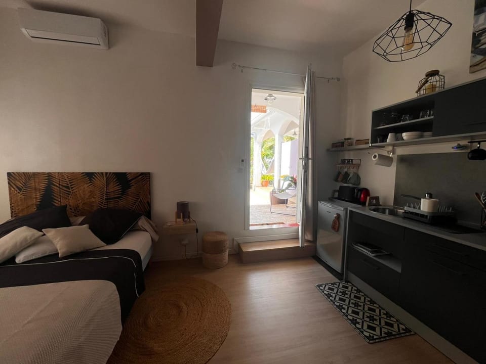 Studio cosy avec piscine dans une villa Apartment in Réunion