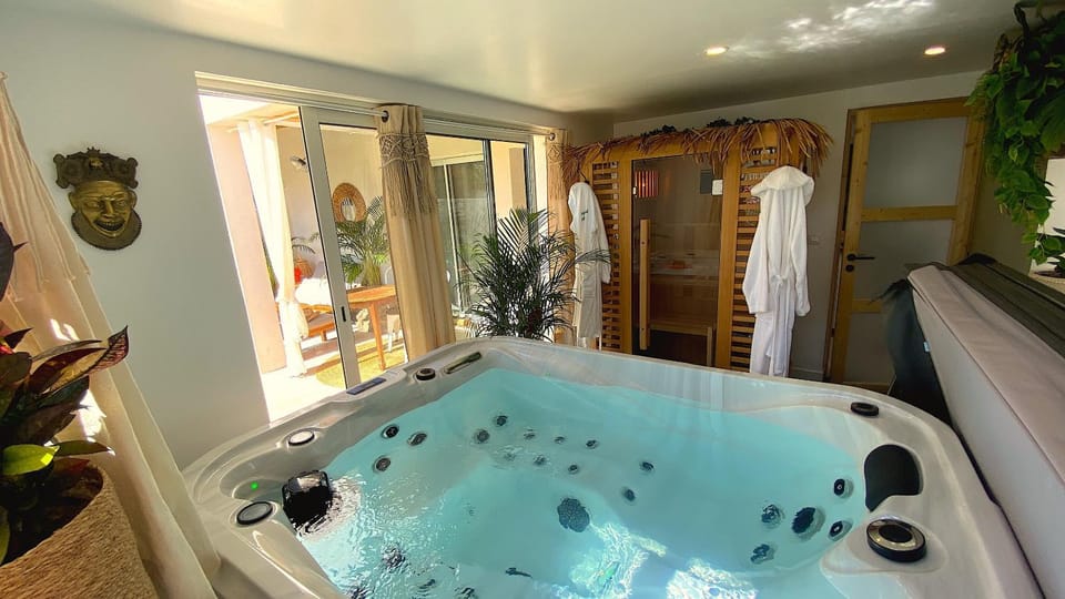 Hot Tub
