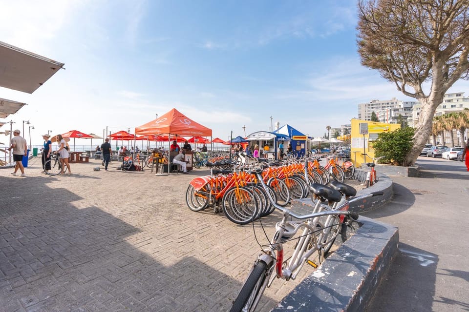 Centrally vacation home in Beach road Apartment in Sea Point