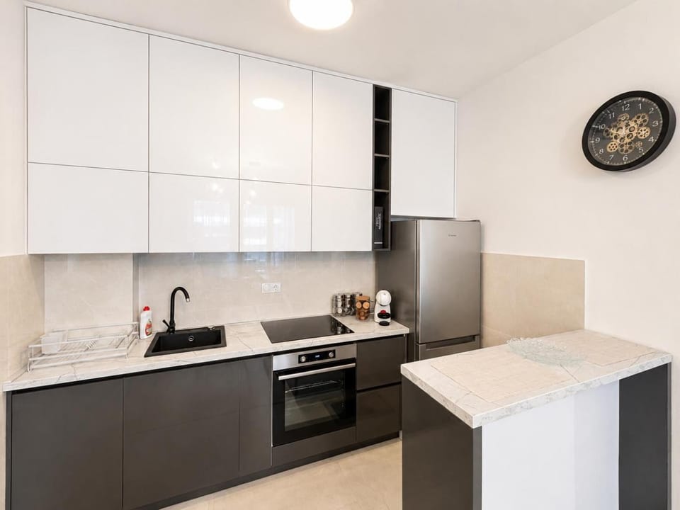 Kitchen or kitchenette, oven, stove, kitchen