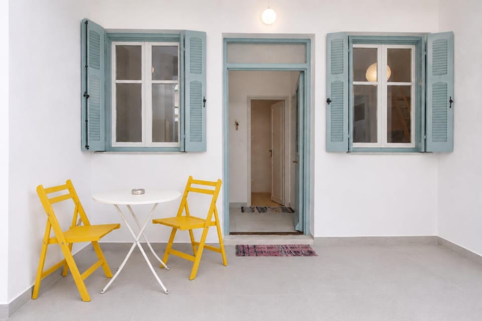 Mirtilo - Local Style, 1 Min from Main Beach House in Kardamena