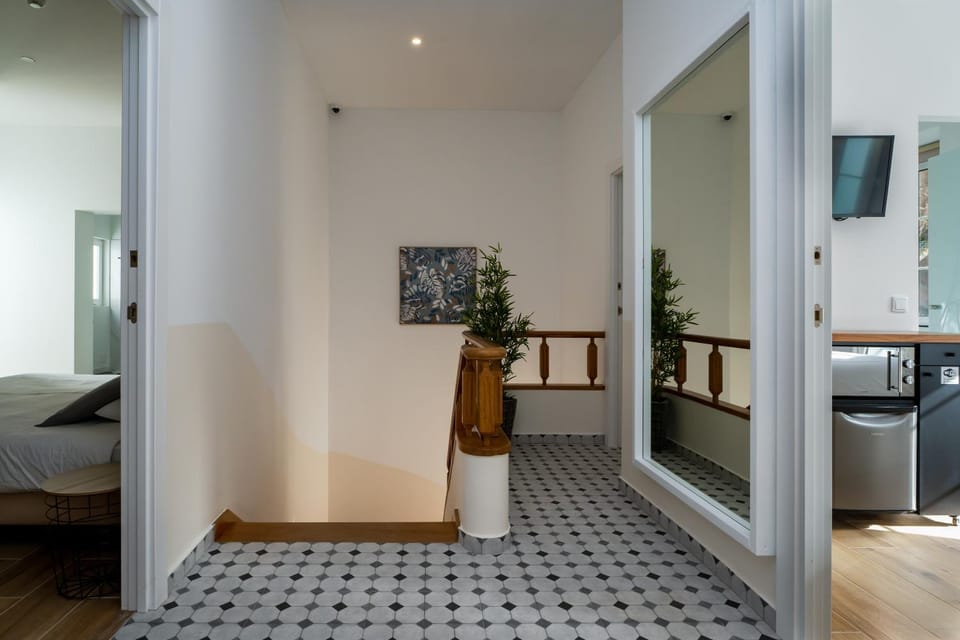 Alameda Guesthouse by Boutique Taipas Garagem para motos Bed and Breakfast in Portimao