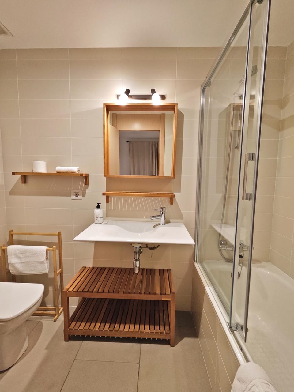 Shower, Bathroom