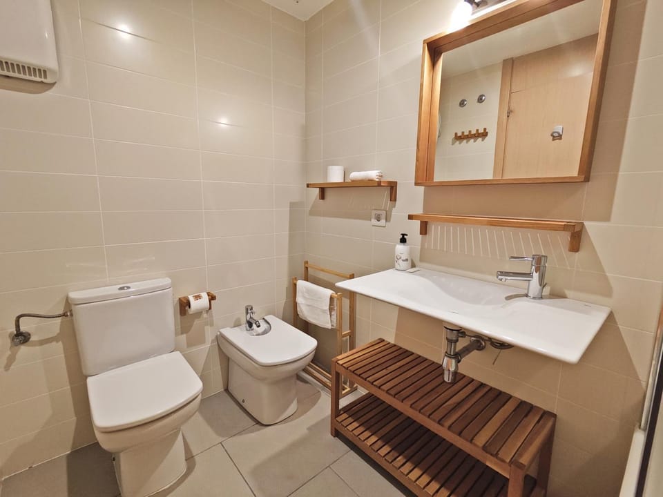 Shower, Bathroom, Bath, bidet
