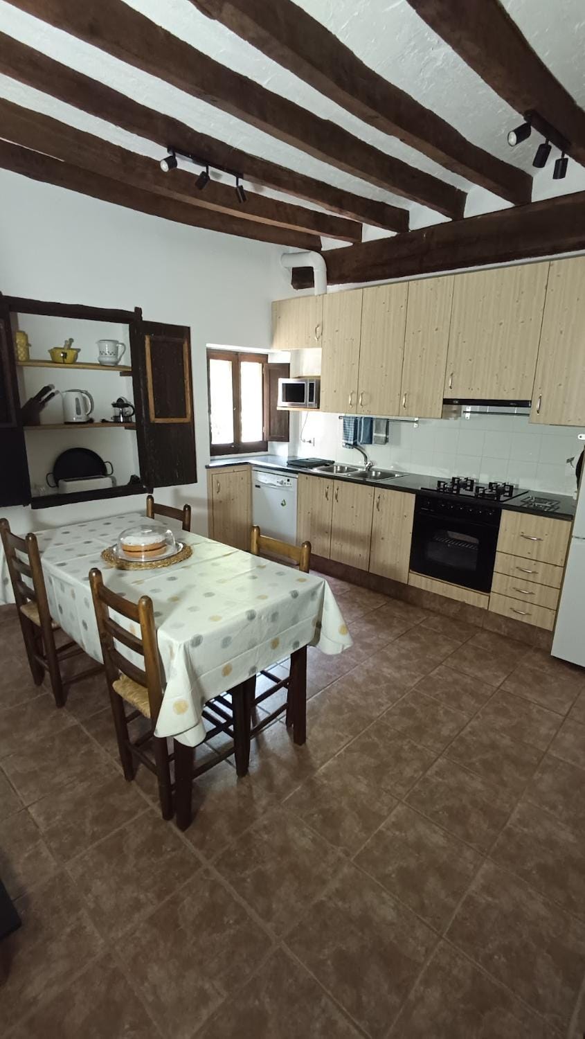 Spacious Country House for 8 near Olot Remote Work & Nature Escape House in Olot