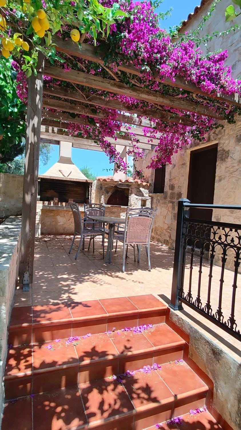 Villa Penelope Stone Retreat with Pool in Crete Villa in Crete Region