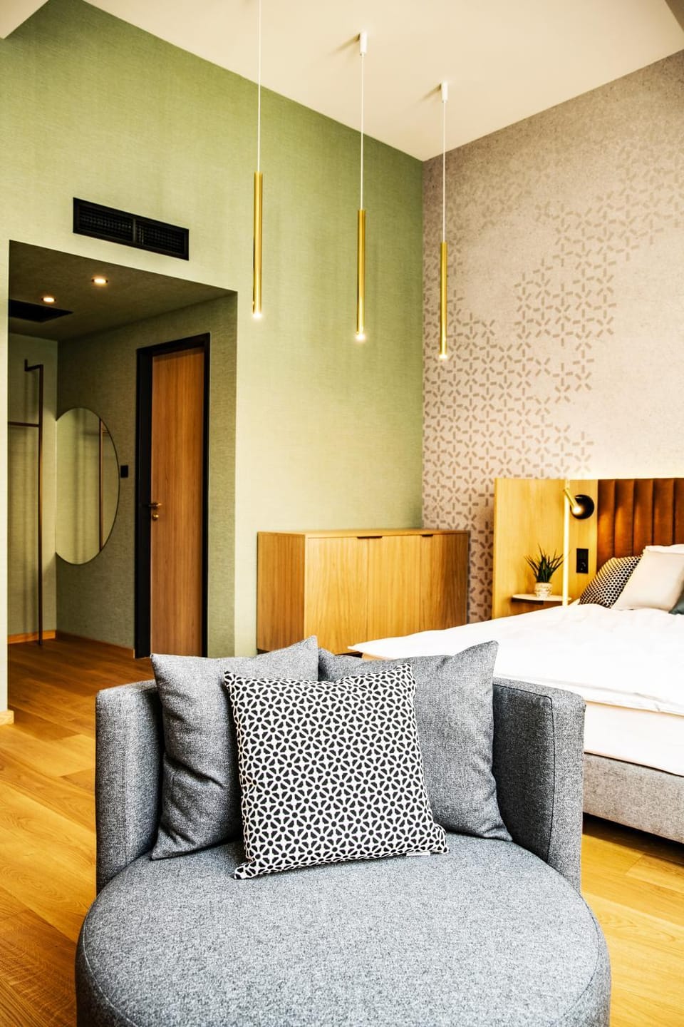 Bed, Photo of the whole room, Bedroom