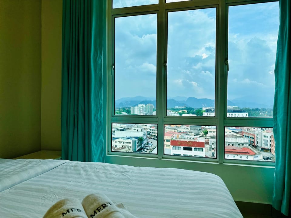 The Majestic Ipoh Town - Mountain View Apartment in Ipoh