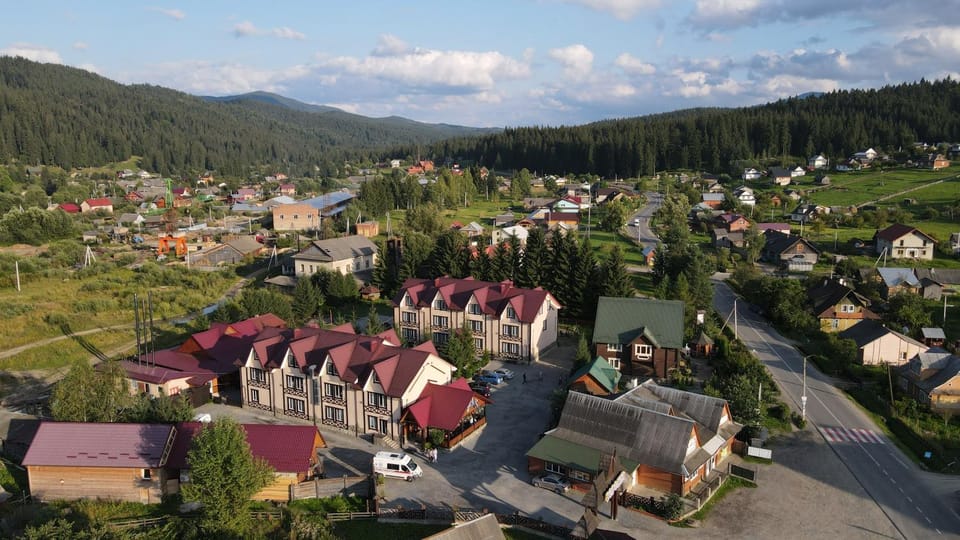 Property building, Bird's eye view, City view, Mountain view