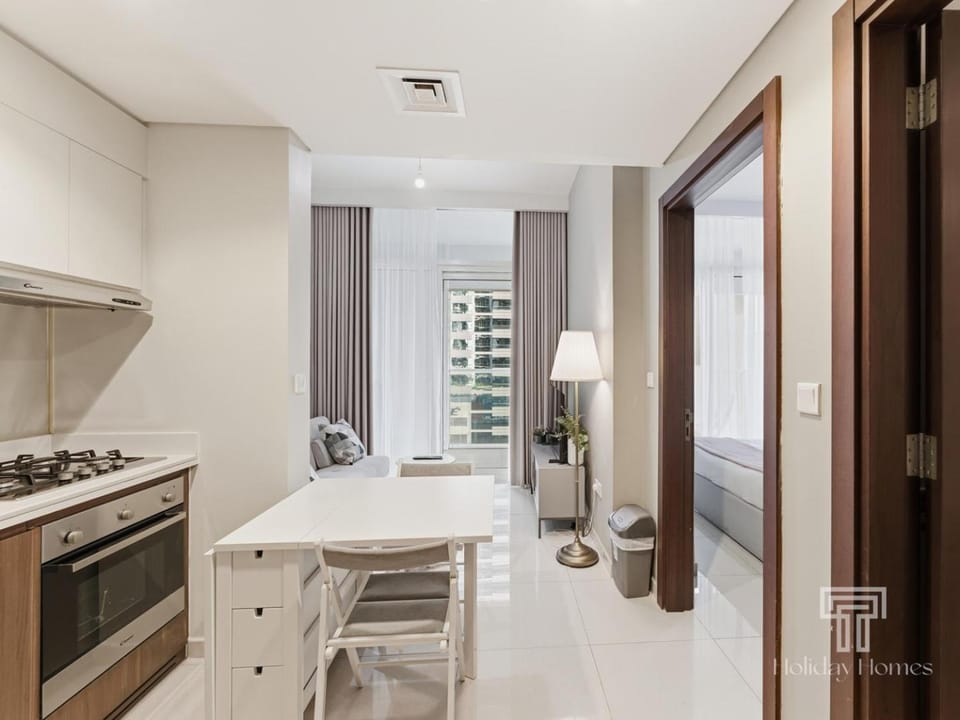 Cozy 1 BR in Business Bay Dubai by GP Holiday Homes Apartment in Dubai