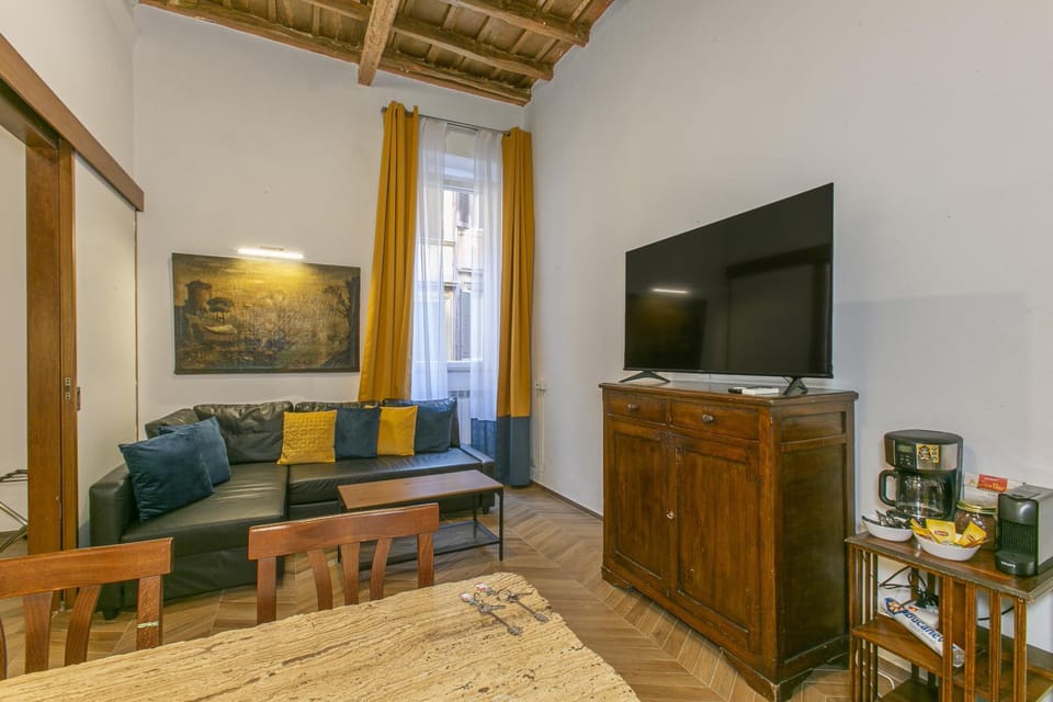Communal lounge/ TV room, TV and multimedia