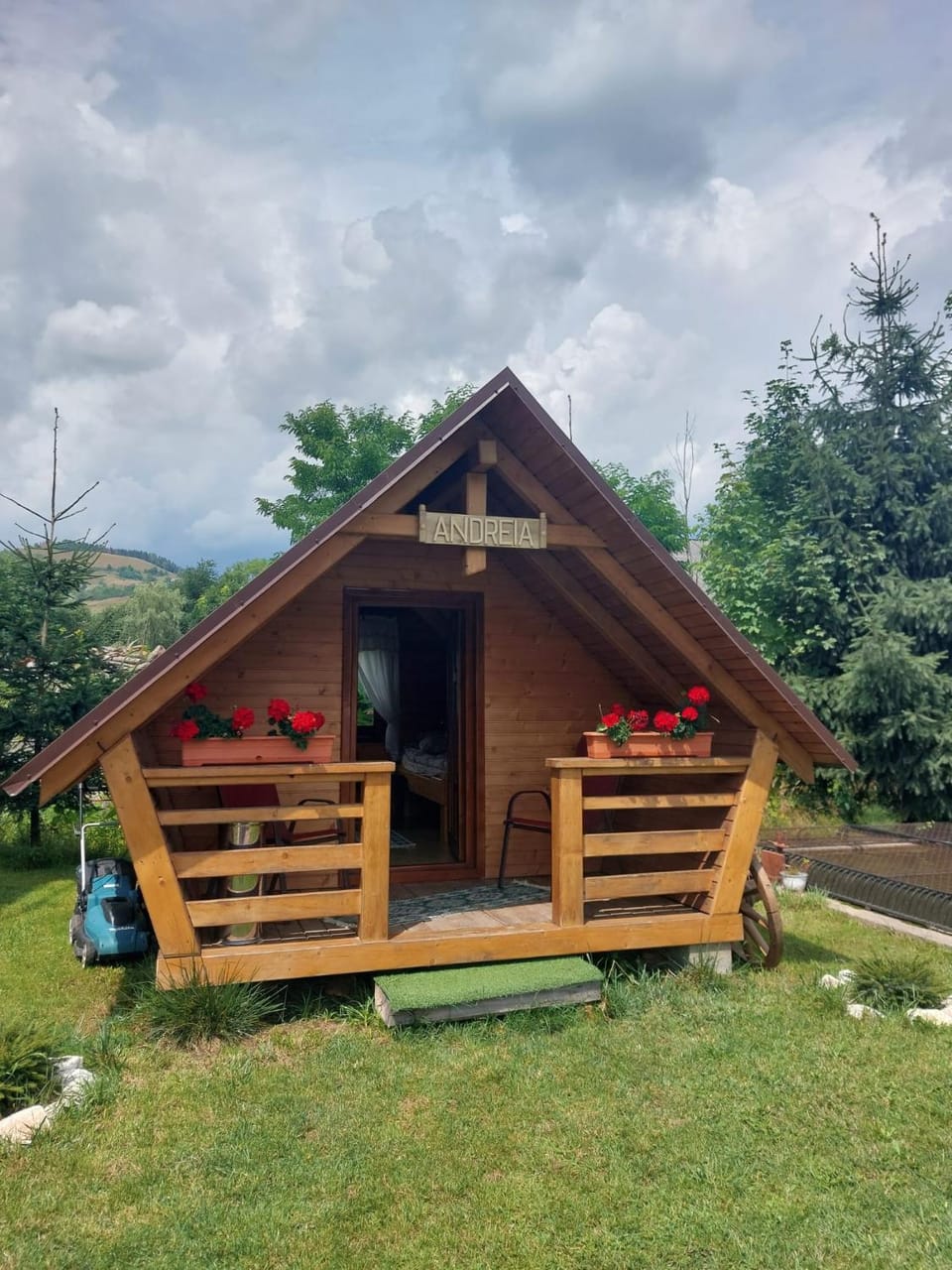 Cazare la Munte cu Piscină House in Romania