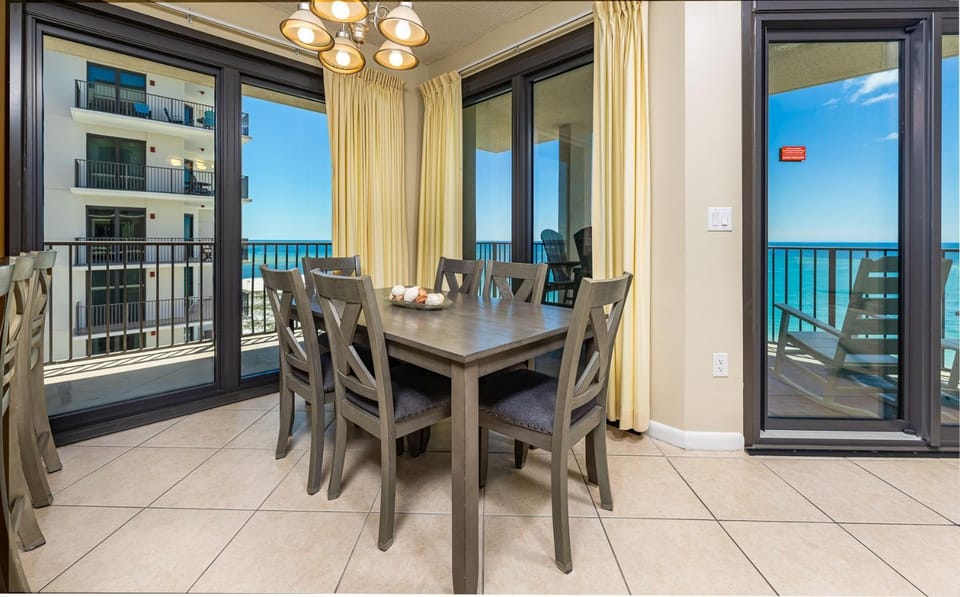 Phoenix East 1111 Apartment in Orange Beach