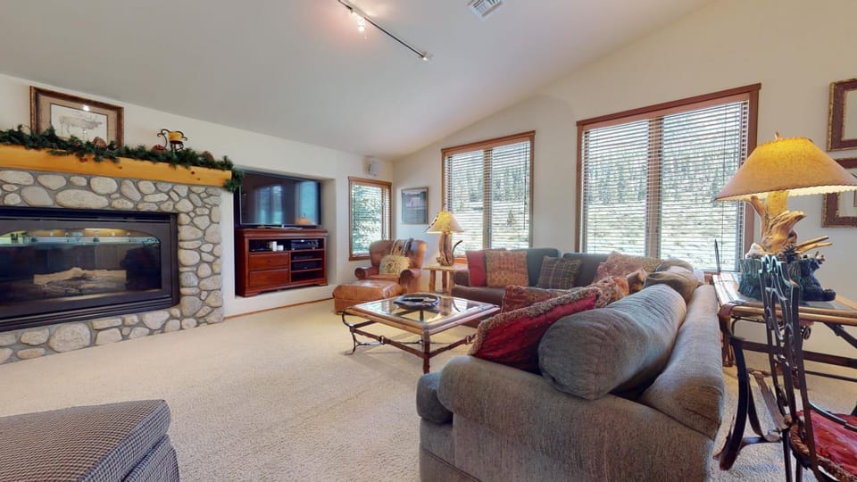 Snowcreek V #757 Apartment in Mammoth Lakes