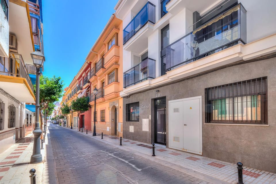 Property building, Street view