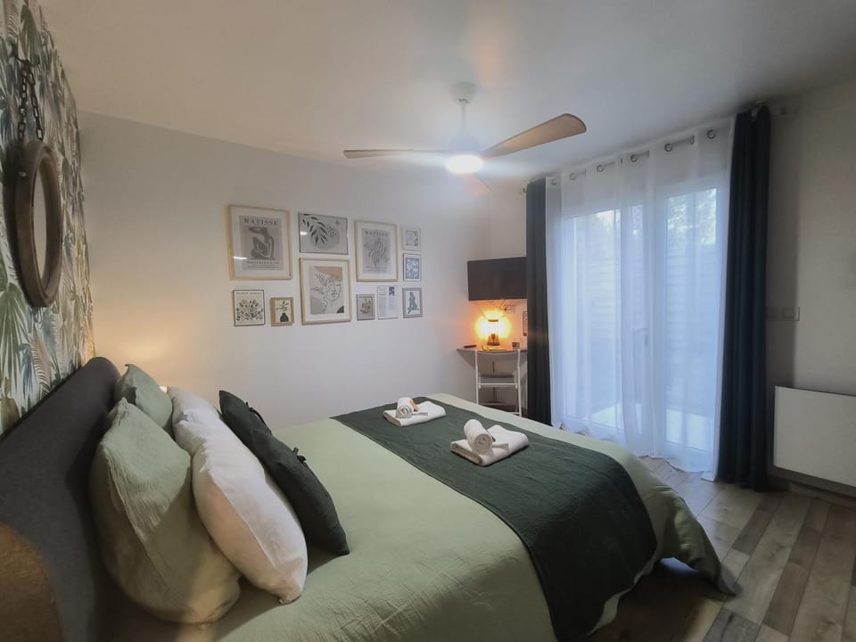 Les Treilles de Salies - Spa et sauna intérieur Bed and Breakfast in French Basque Country