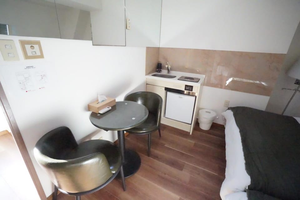 Apartment House Floor Assemble 601 Apartment in Osaka