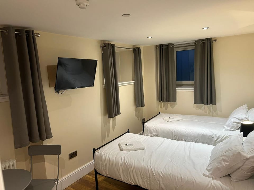 Twin Room With En-Suite Vacation rental in Edinburgh