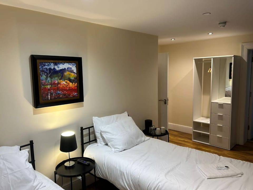 Twin Room With En-Suite Vacation rental in Edinburgh