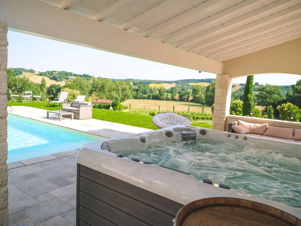 Hot Tub
