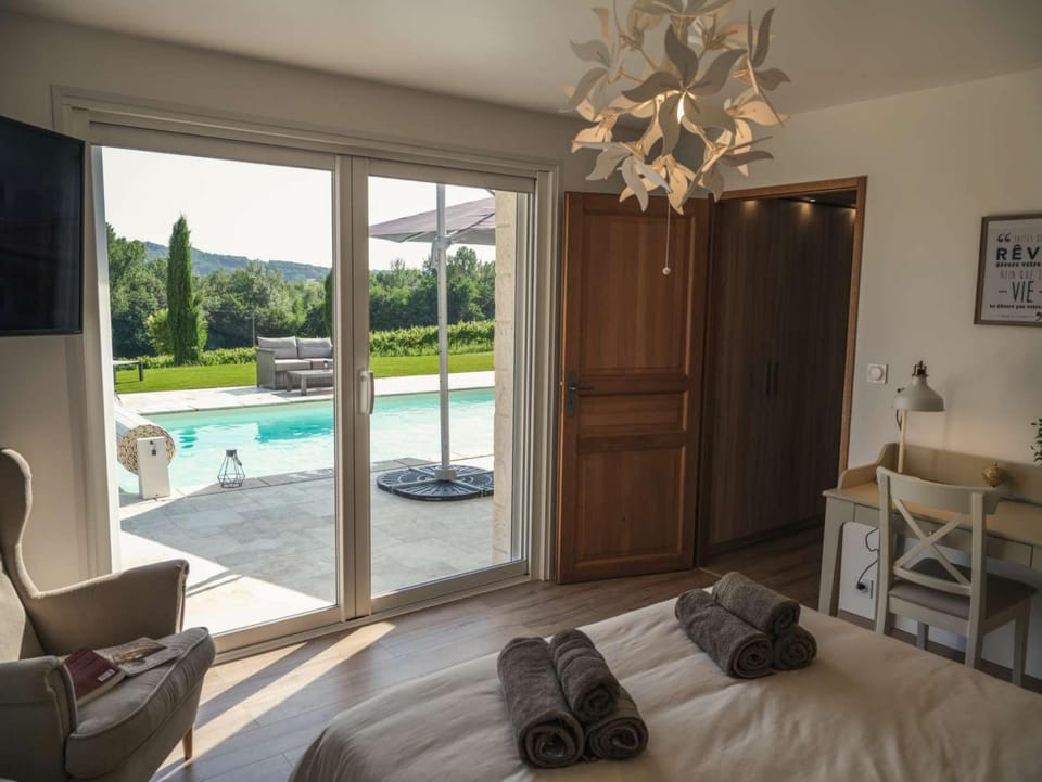 Bedroom, Pool view