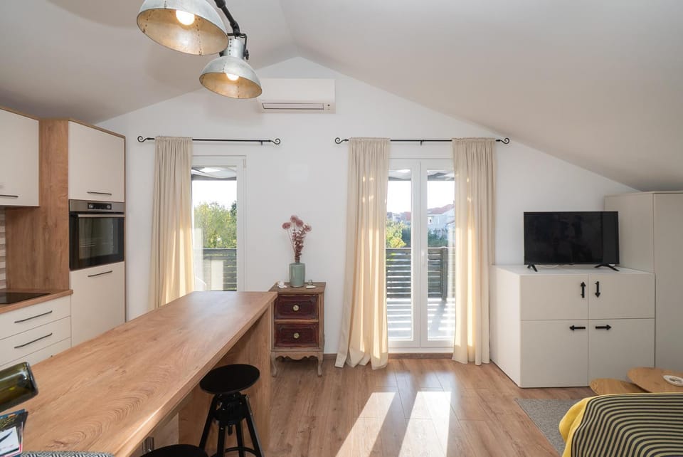 Adria Apartment in Šibenik-Knin County, Croatia