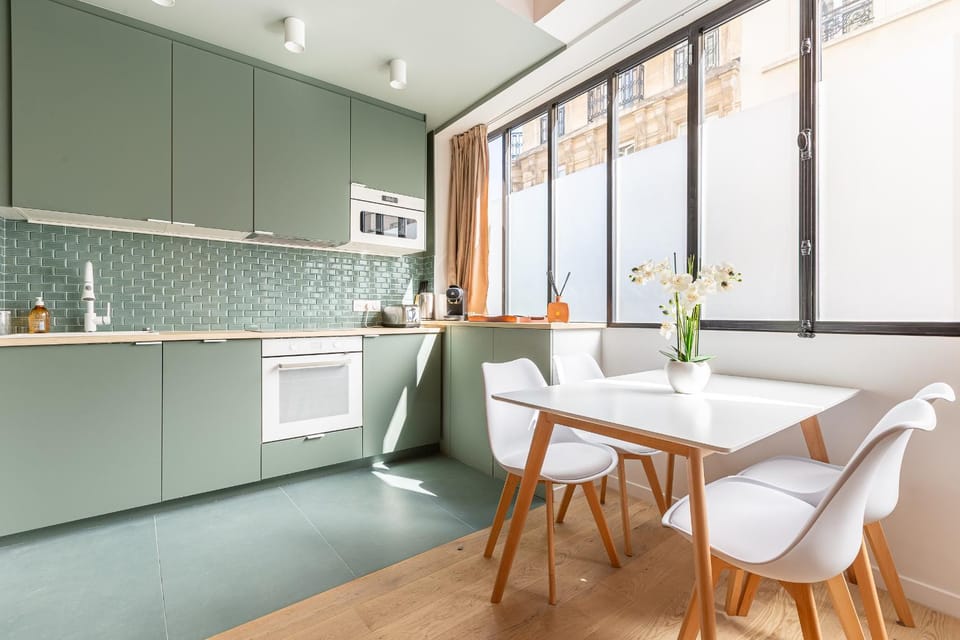 Coffee/tea facilities, kitchen
