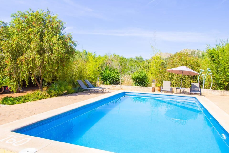 Bonita y agradable propiedad House in Raiguer