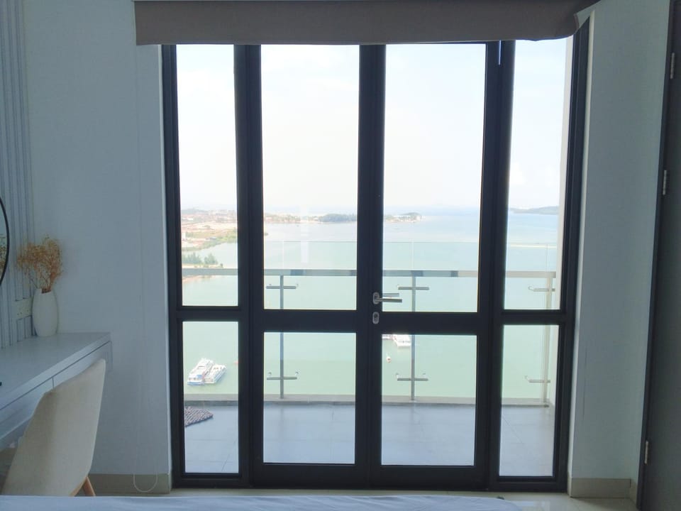 Bedroom, Sea view