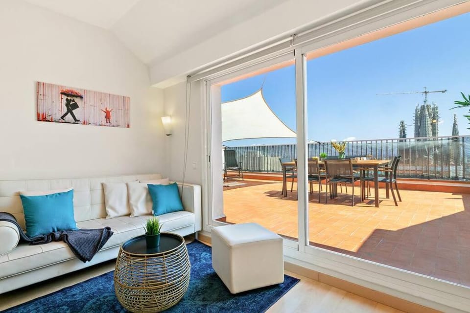 Tendency Apartments Sagrada Familia Penthouse Apartment in Barcelona