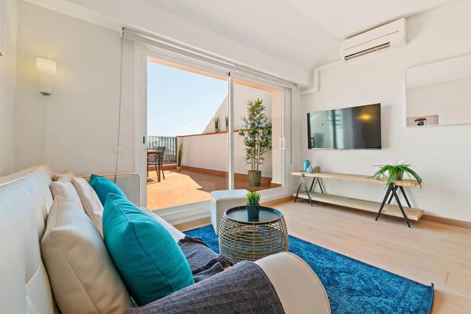 Tendency Apartments Sagrada Familia Penthouse Apartment in Barcelona