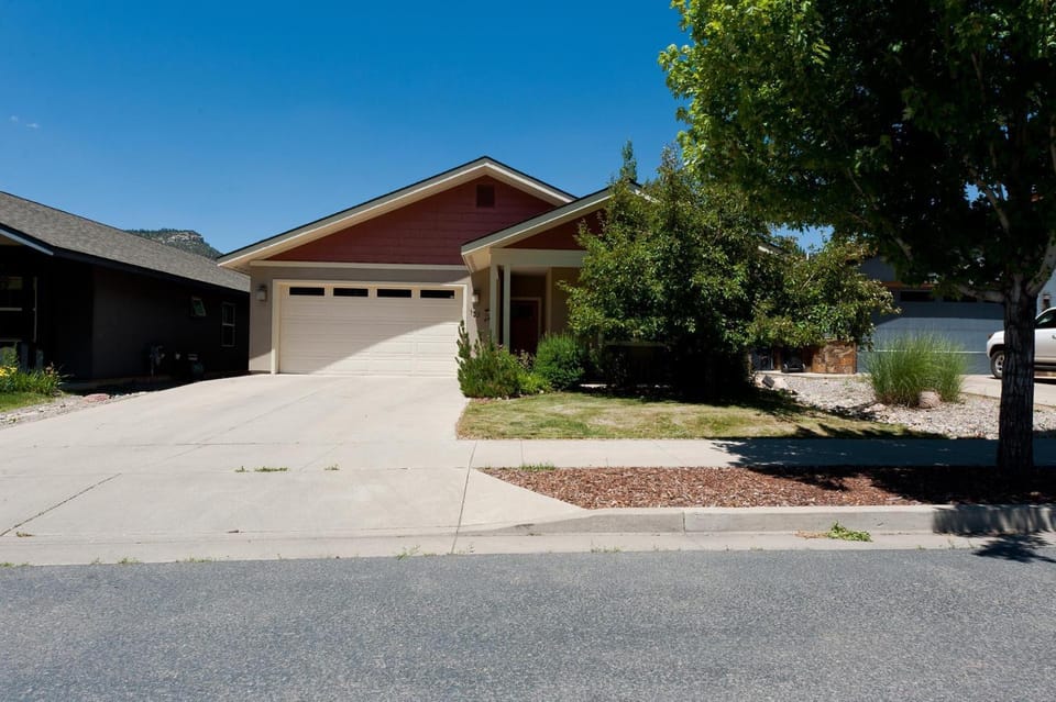 133 Metz Lane House in Durango