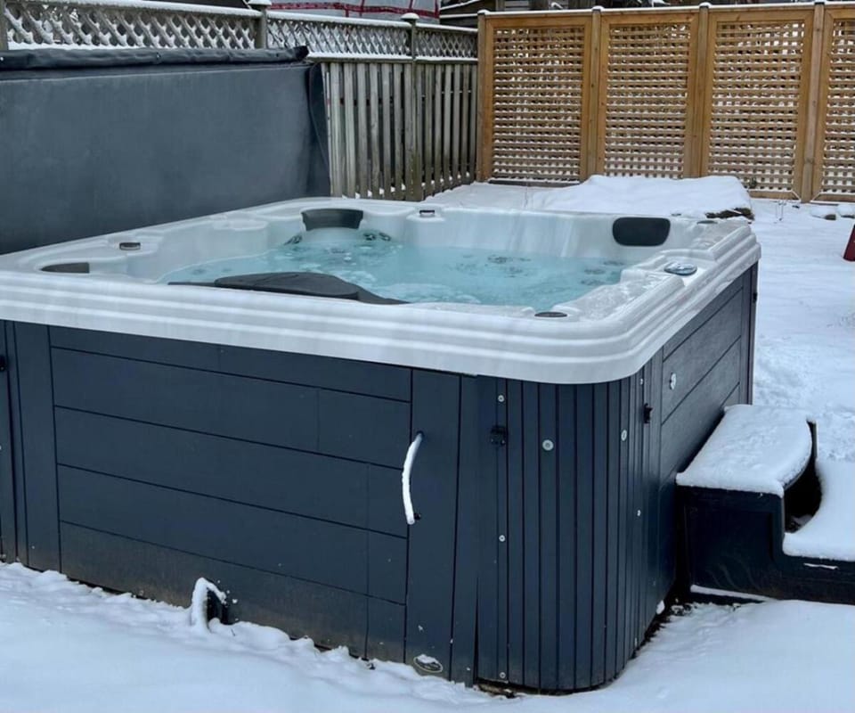 Hot Tub