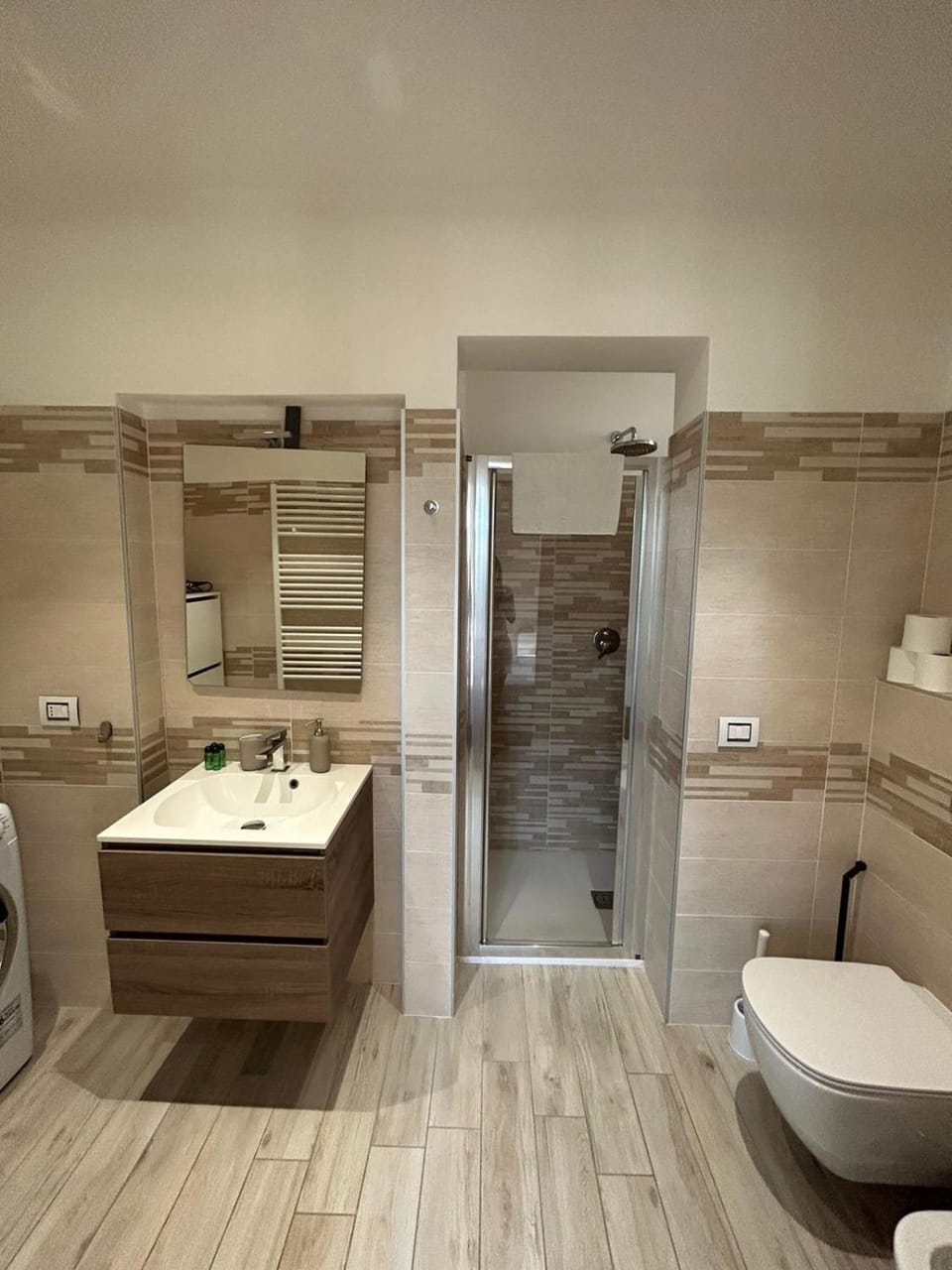 Shower, Bathroom