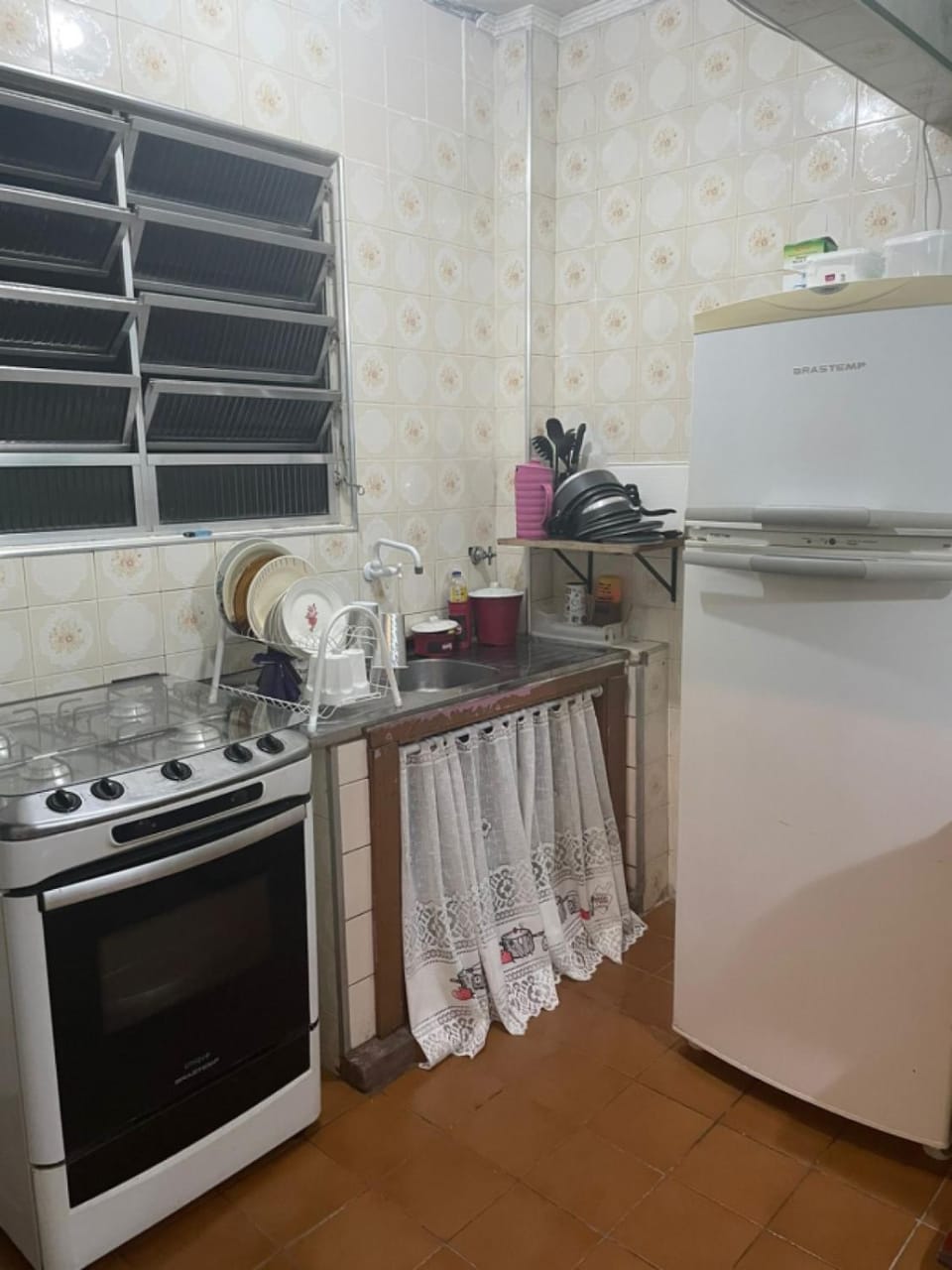 Kitchen or kitchenette, pet friendly, stove