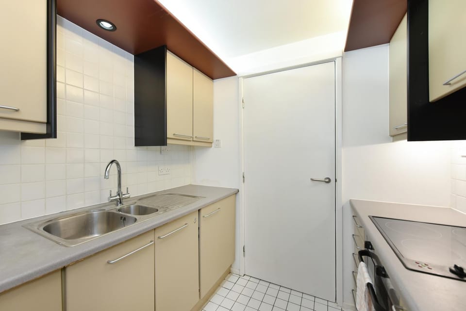 Kitchen or kitchenette, dishwasher, minibar, pet friendly, stove, washing machine