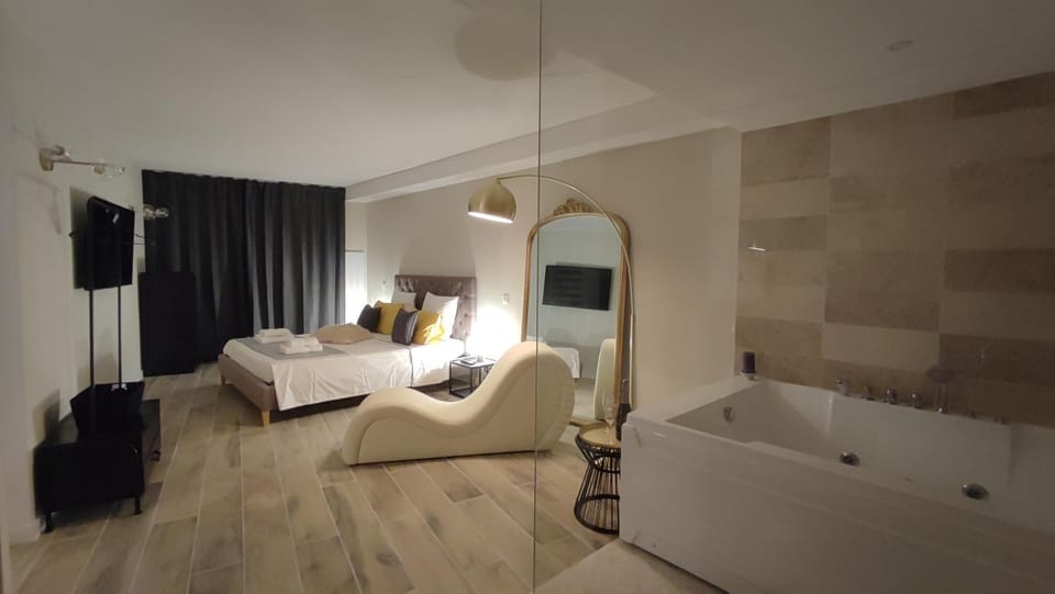 Instant Plaisirs - T2 60m2 avec Terrasse et Balnéo privative Apartment in Cassis