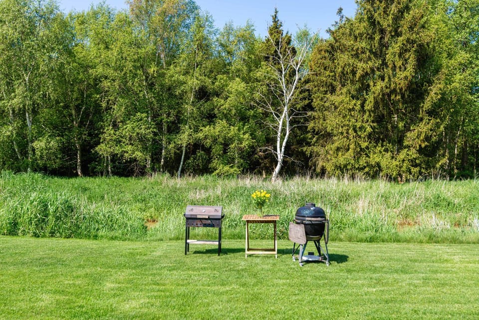 BBQ facilities, Garden